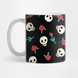 Red Roses and Skulls Halloween Pattern Mug